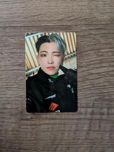 ATEEZ - Hongjoong: The World Ep. 1 Photocard.