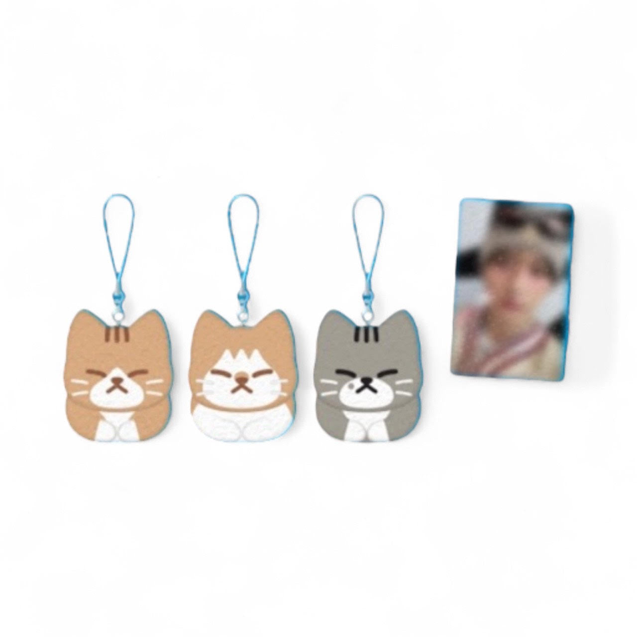 Soon-Doong-Dori Keyring Set by Lee Know.
