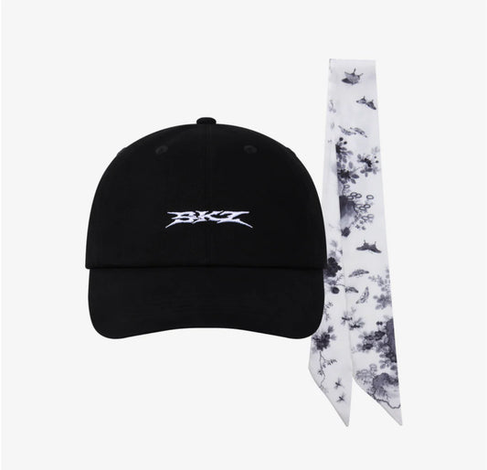 [PRE-ORDER.] STRAY KIDS - RUN IT MD (BANDANA BALL CAP)