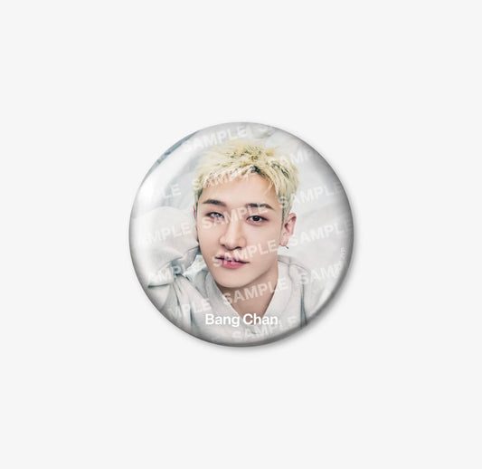 [PRE-ORDER.] STRAY KIDS - RUN IT JAPAN TOUR MD (PHOTO BADGE.)