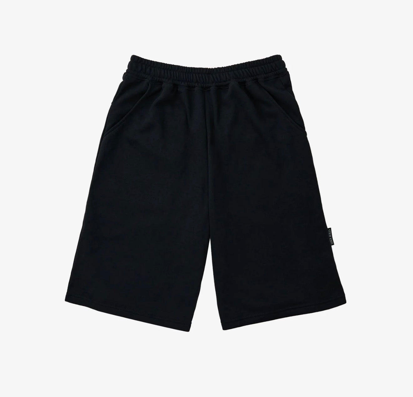 [PRE-ORDER.] STRAY KIDS - RUN IT JAPAN TOUR MD (SHORTS.)