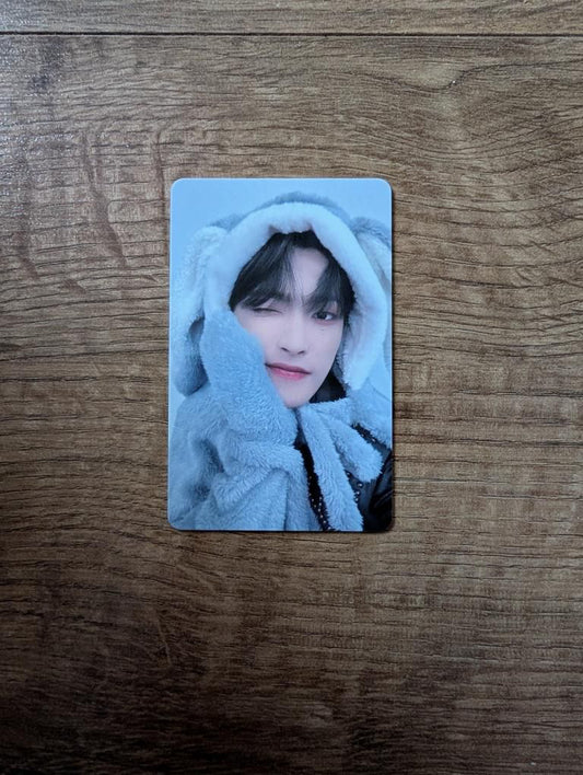 ATEEZ - Hongjoong Spin off Makestar POB.