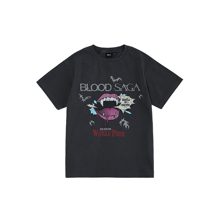 [PRE-ORDER] ENHYPEN - THE BLOOD SAGA TOUR MD - CHARCOAL T-SHIRT.