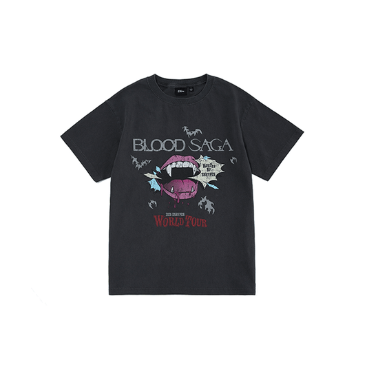 [PRE-ORDER] ENHYPEN - THE BLOOD SAGA TOUR MD - CHARCOAL T-SHIRT.